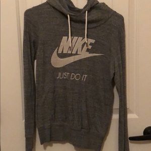 Nike pullover